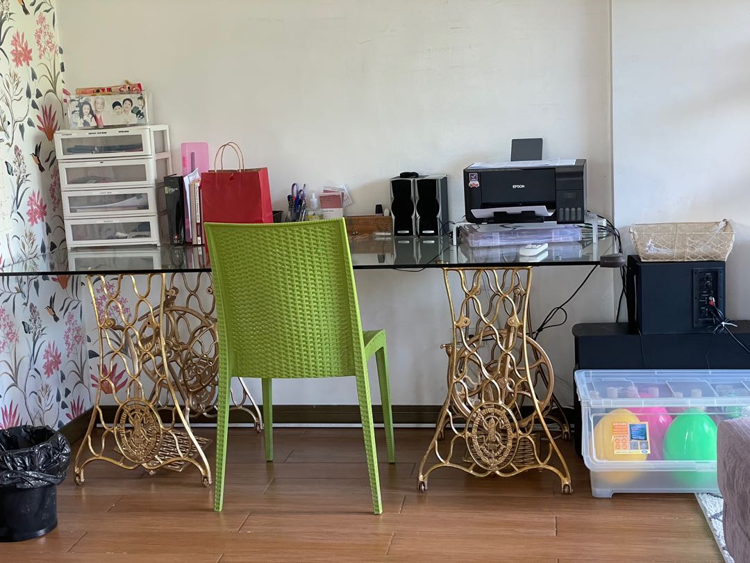 Singer Office table, Furniture & Home Living, Furniture, Tables & Sets on Carousell