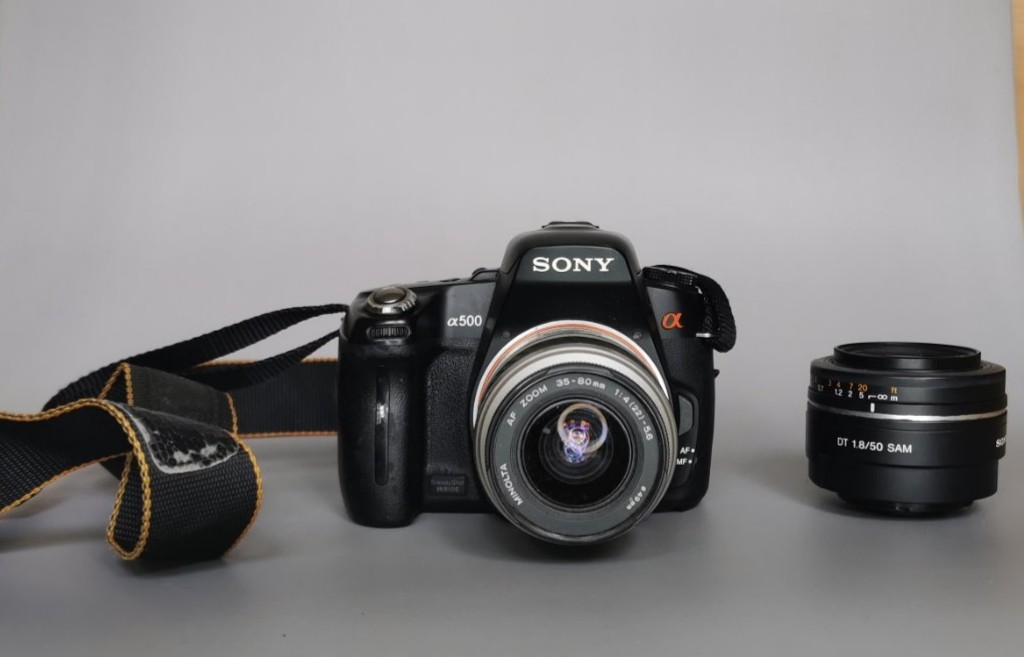 SONY Alpha a500 DSLR, Photography, Cameras on Carousell