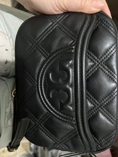 (Kategori: ) berada di . Dikirim oleh preloved.luxuries (ID iklan 1156675617, Gambar 1). Deskripsi: .