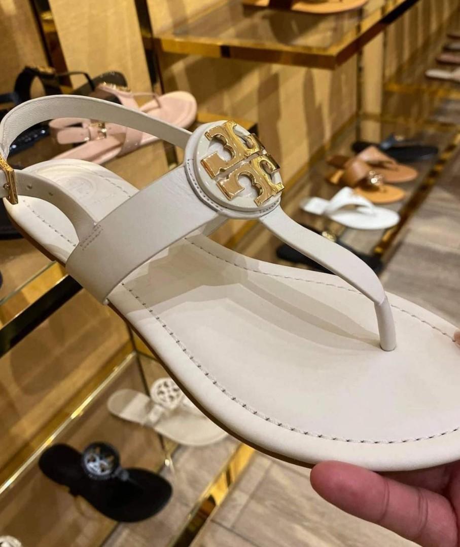 Tory Burch Claire Flat Thong, Women's Fashion, Footwear, Flats & Sandals on  Carousell