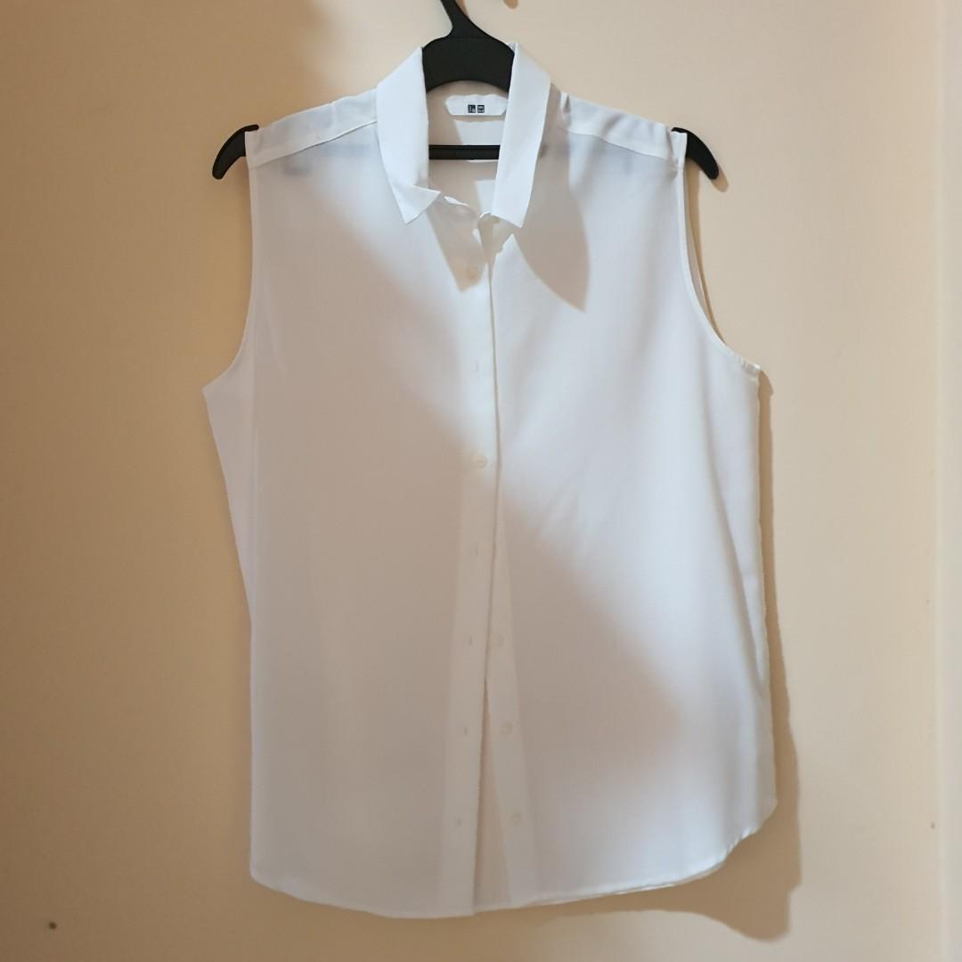 Uniqlo White Sleeveless Blouse, Fesyen 