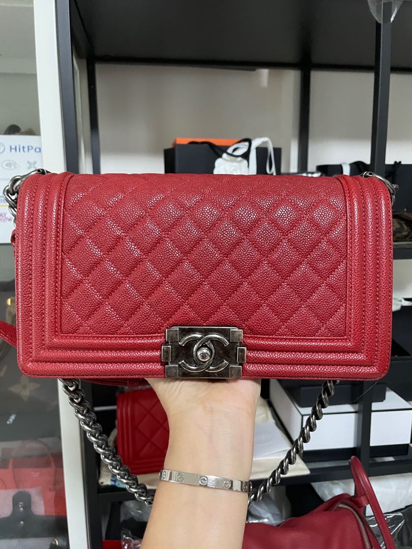 Used chanel boy bag shop
