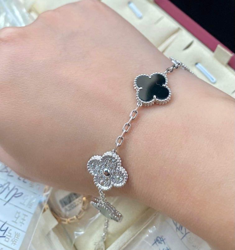 Vca onyx bracelet hot sale