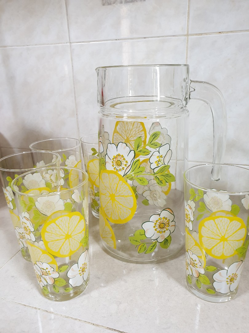Glass Jug and 5 Glasses ( Vintage 10 whole set ), Furniture & Home Living, Kitchenware