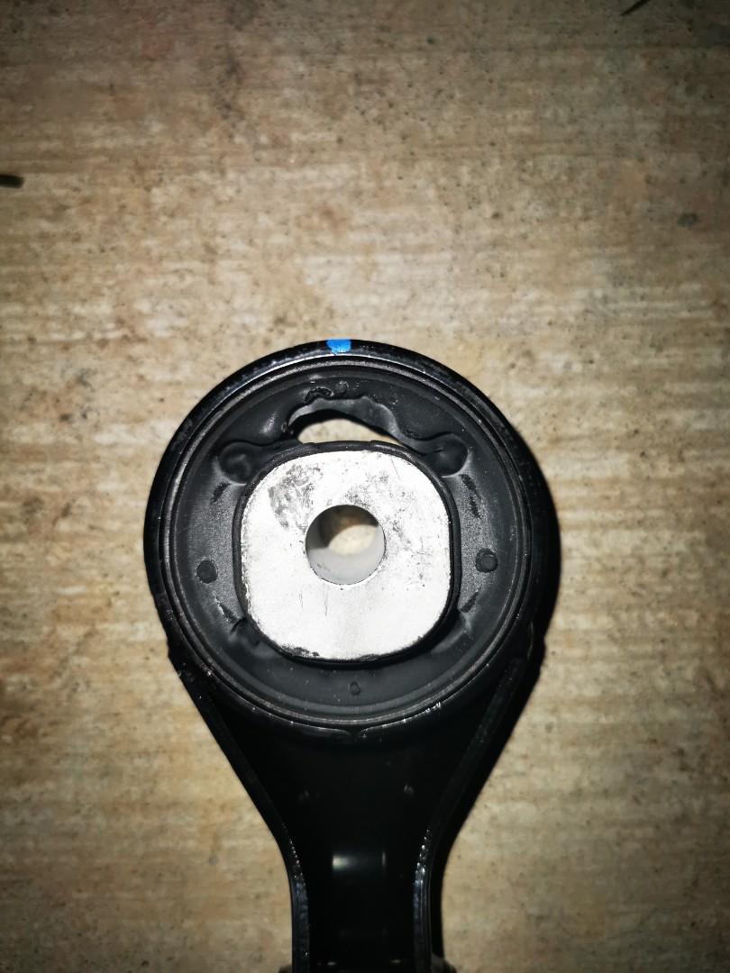 Vios ncp93 manual gearbox mounting, Car Accessories, Accessories on