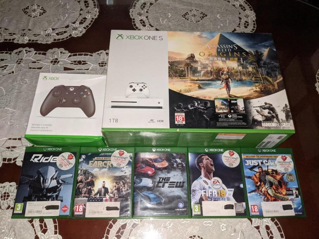 Xbox One S 1TB 4k With 5 CD Games