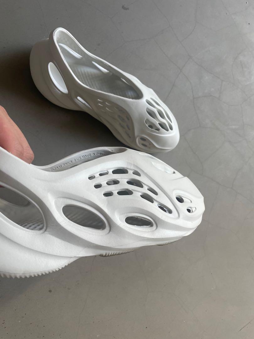 yeezy foam runner (white), Men's Fashion, Footwear, Casual shoes on  Carousell