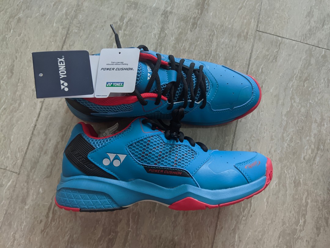Yonex Lumio 2 Tennis Shoes, Men's 