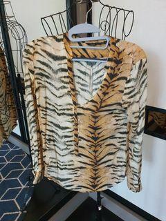 Zara tiger print blouse - super soft material