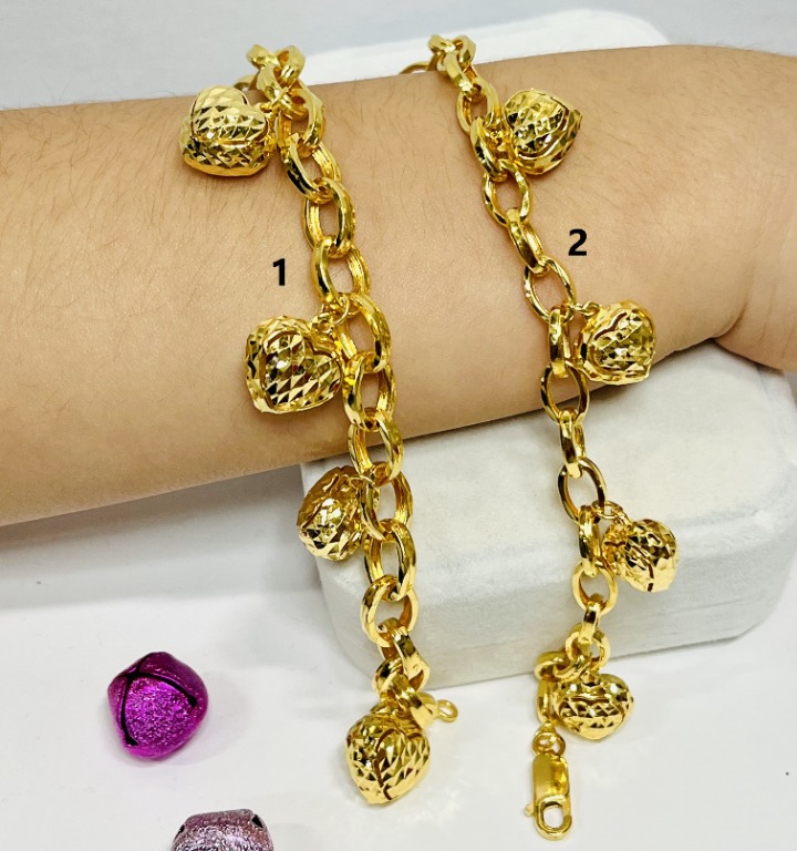 Gold pendant bracelet shop