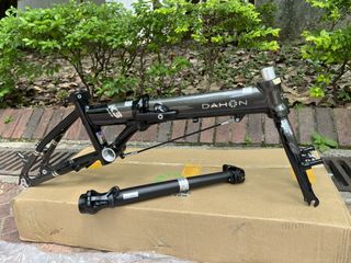 （分類：）位於 。 由 trendybike 提交（商品編號 1156776382，圖片 1）。簡介： 。