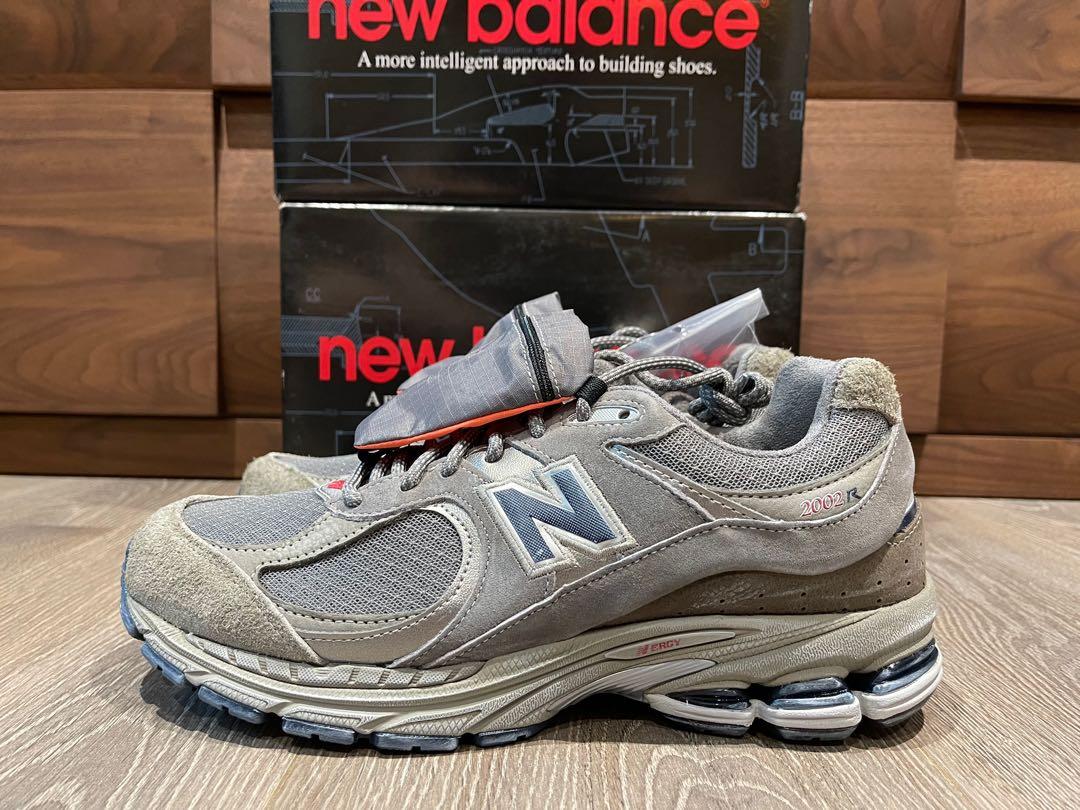 全新New Balance M2002RVA US9.5 行貨, 男裝, 鞋, 波鞋- Carousell