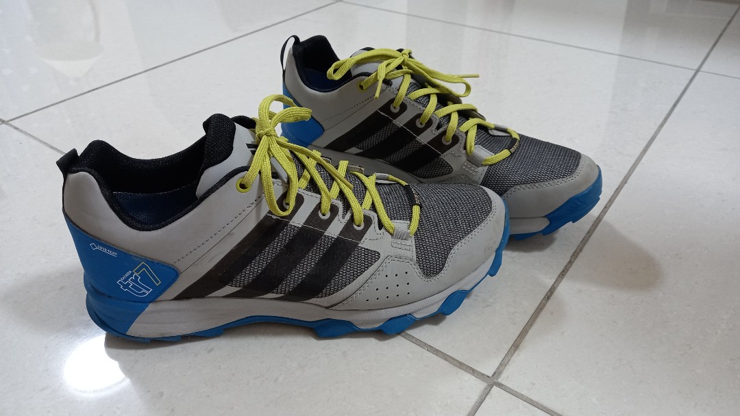 Adidas kanadia deals gore tex