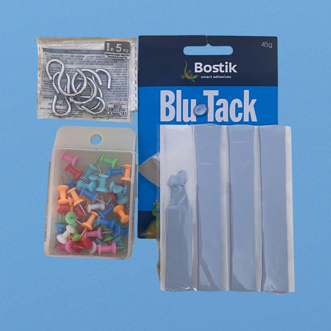 Blu Tack, pins and rope., Hobbies & Toys, Stationery & Craft, Stationery & School Supplies on