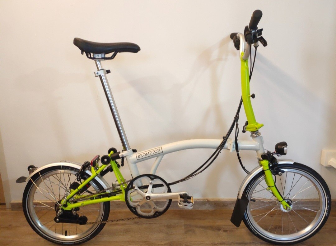 Brompton M6L 2018 white lime green dynamo Sports Equipment