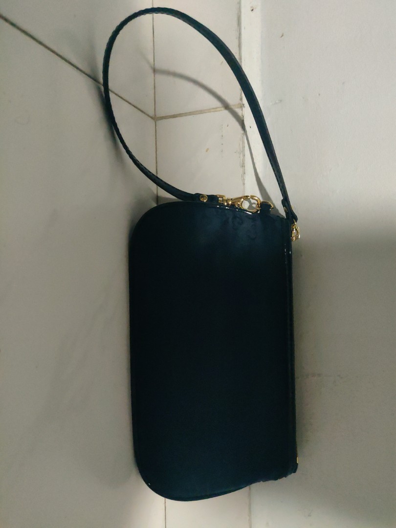 Carlo rino pouch discount bag