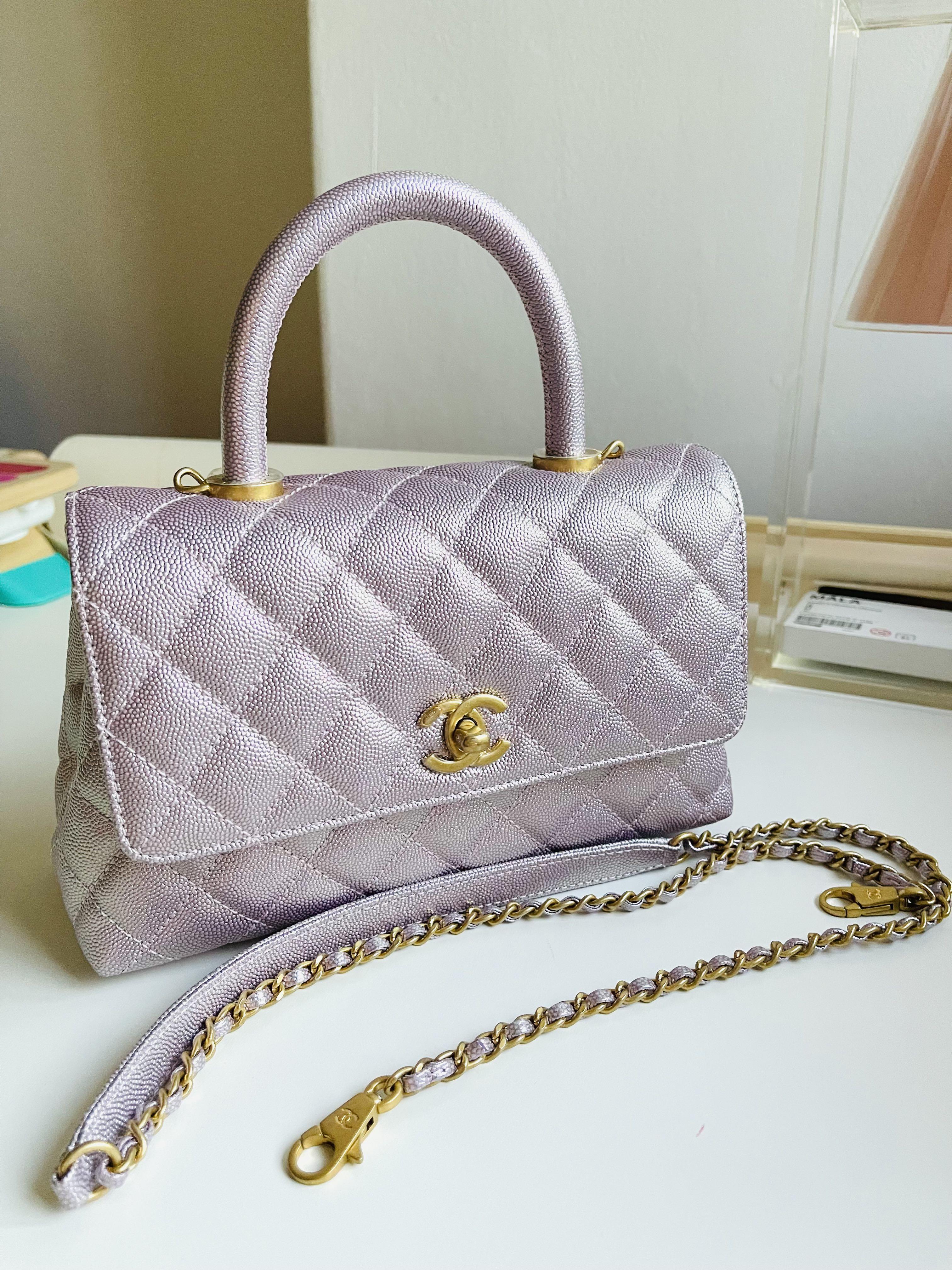 Chanel 22P Coco flap bag with top handle in iridescent pink with gold  hardware , Luxury, Bags & Wallets on Carousell