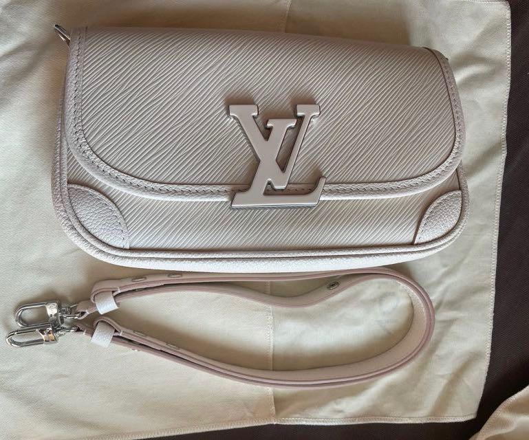 louis vuitton cream color bag
