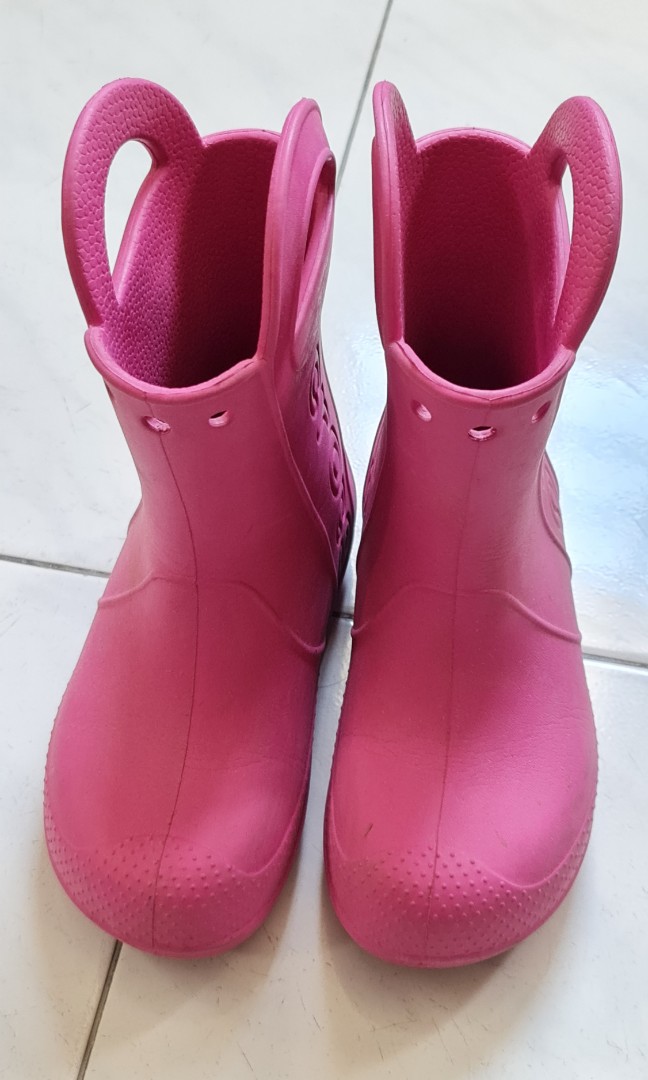 crocs rain boots womens