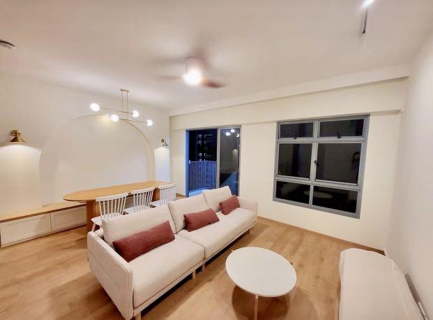 200m Table Dining Table 200m x 80m x 75m, Furniture & Home Living, Lighting & Fans ...