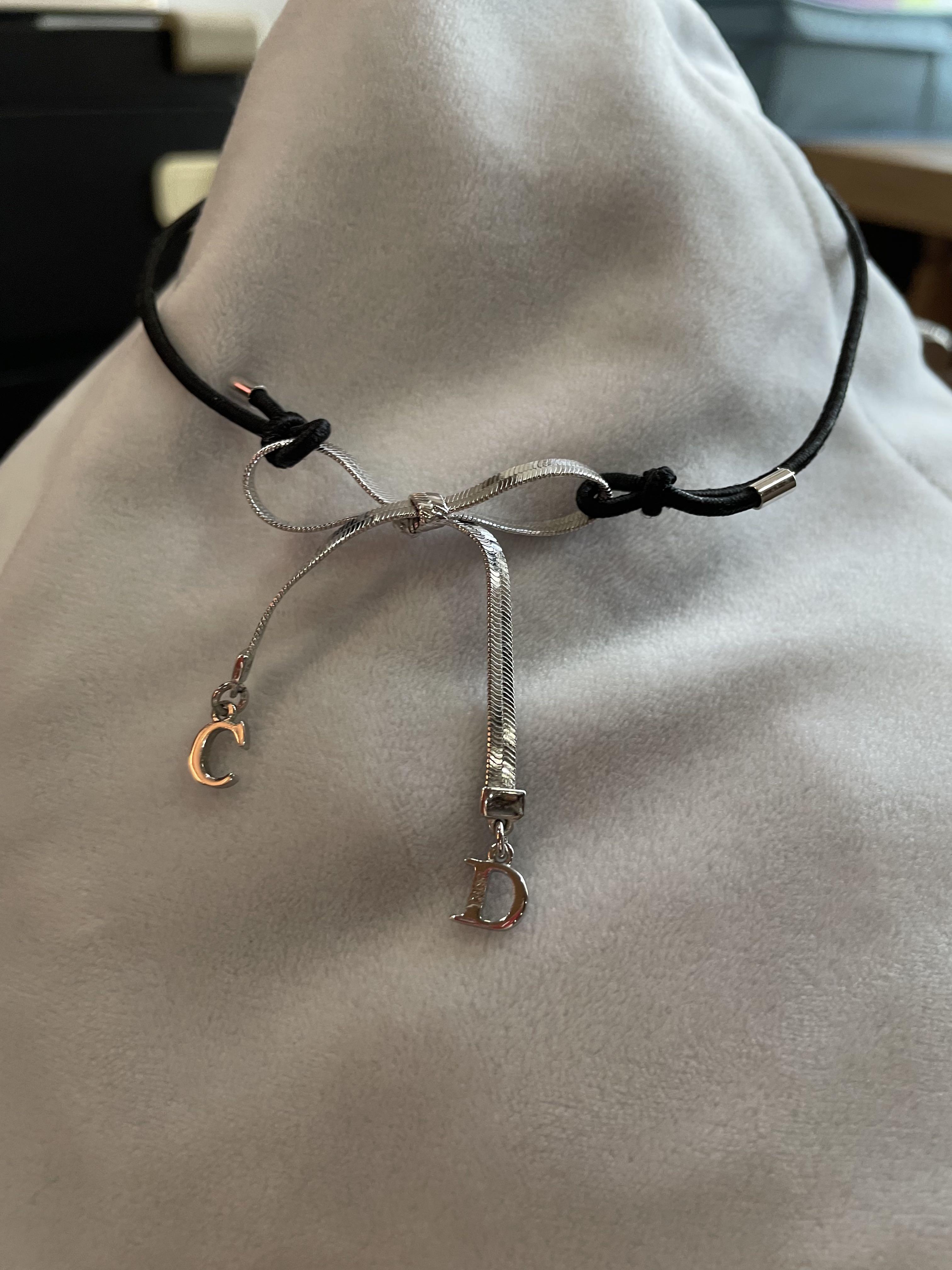 Christian dior bow choker necklace online