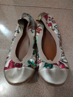 (Category: ) located in . Submitted by LV426Shop (Listing ID 1156786156, Image 1). Description: .