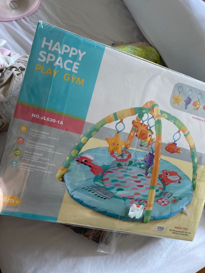 Happy Space Play Gym, Hobbies & Toys, Toys & Games on Carousell
