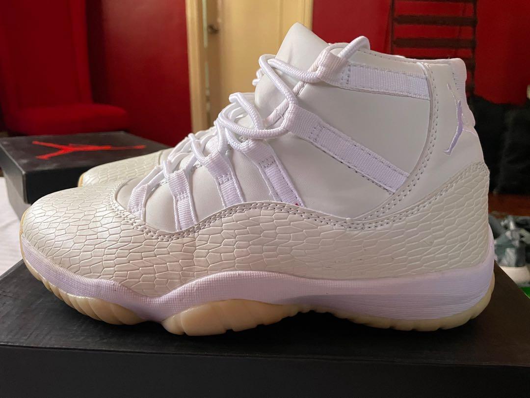 Jordan 11 deals frost white