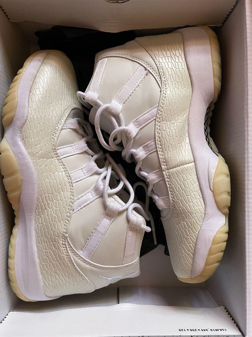 Jordan 11 frost on sale