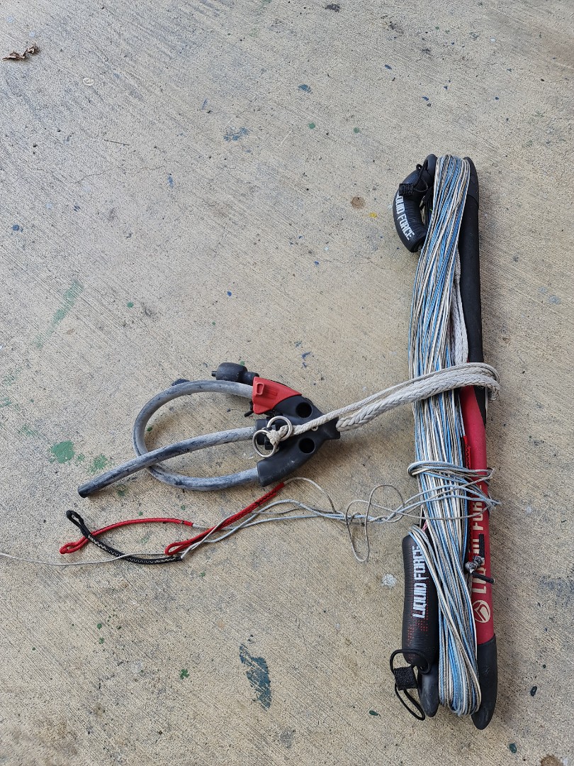 Kitesurfing bar kiteboarding bar kite bar, Sports Equipment, Sports & Games, Water Sports on