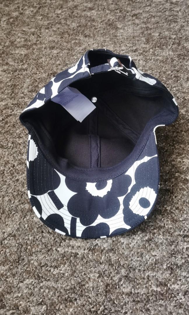 Marimekko unikko cap, 女裝, 手錶及配件, 帽- Carousell