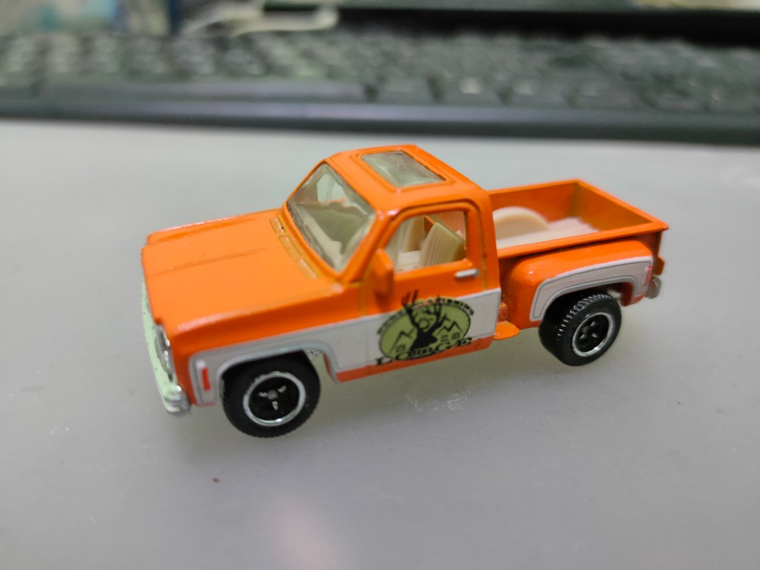 Matchbox 75 chevy stepside hot sale