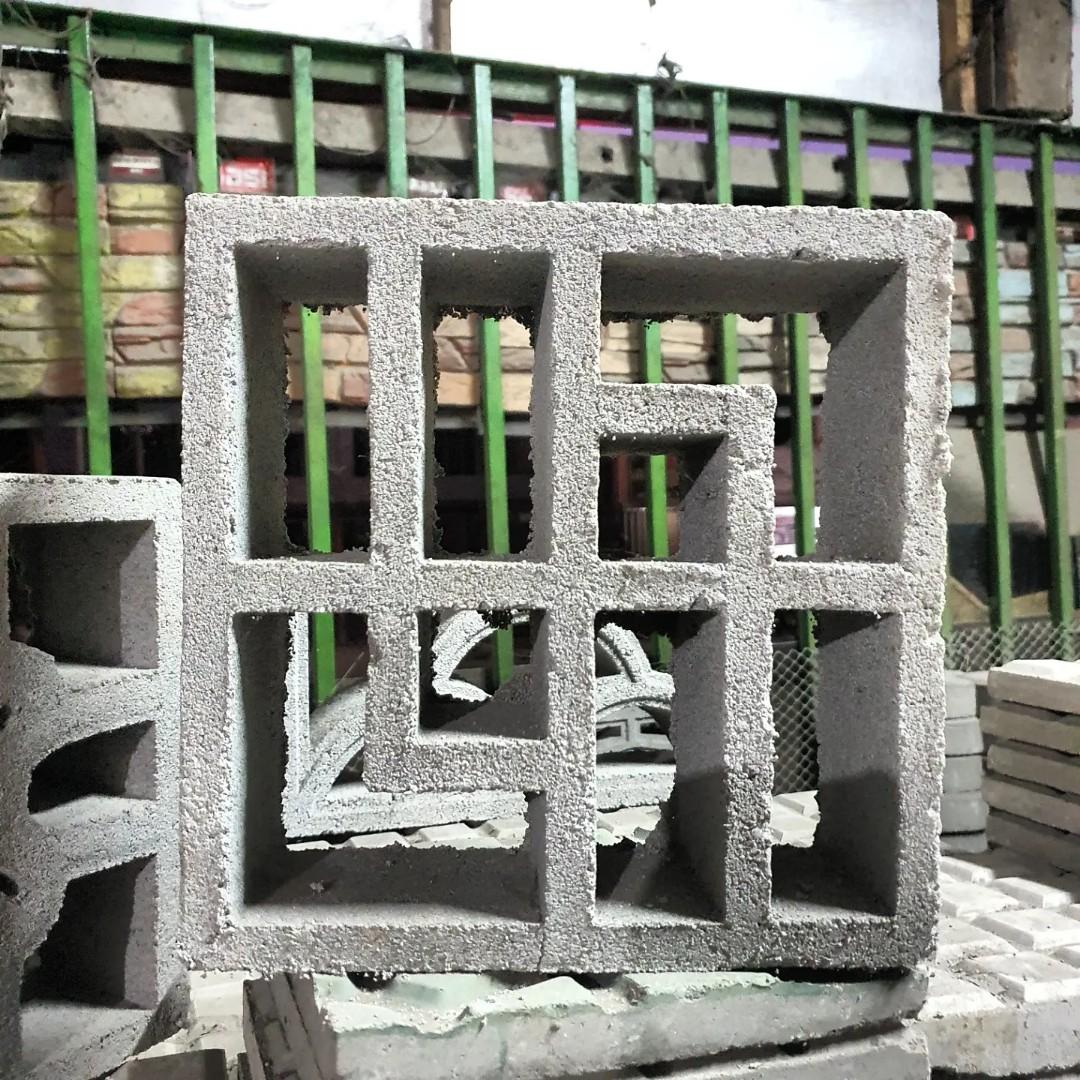 New Design Decorative Blocks 10X10 INCHES, Furniture & Home Living