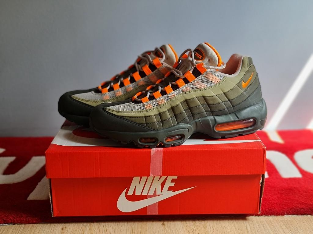 Nike Air Max 95 OG Neutral Olive Total Orange