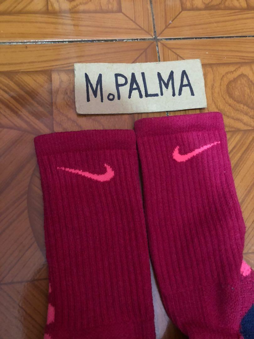 Nike elite socks medium (Category: Socks) located in Manila. Submitted by marisianshop (Listing ID 1156729288, Image 2). Description: Nike elite socks medium .