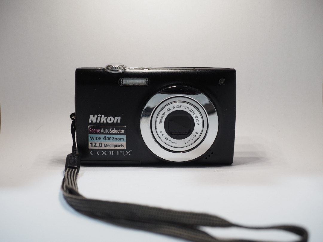 Nikon Coolpix S2500 12 Megapixels Digital Camera, Photography, Cameras on