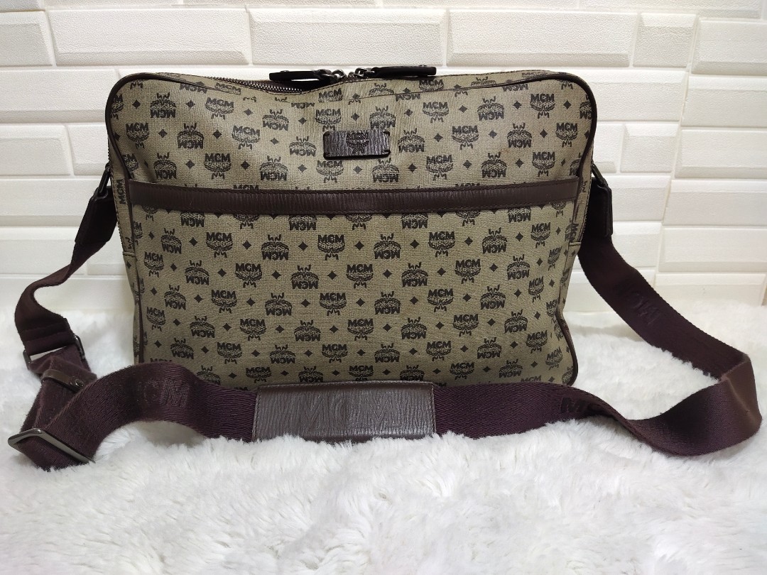 Messenger bag mcm hot sale
