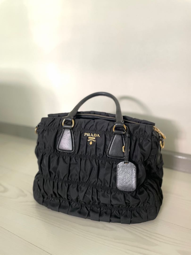 PRADA Parachute bag (AUTHENTIC), Women's Fashion, Bags & Wallets ...