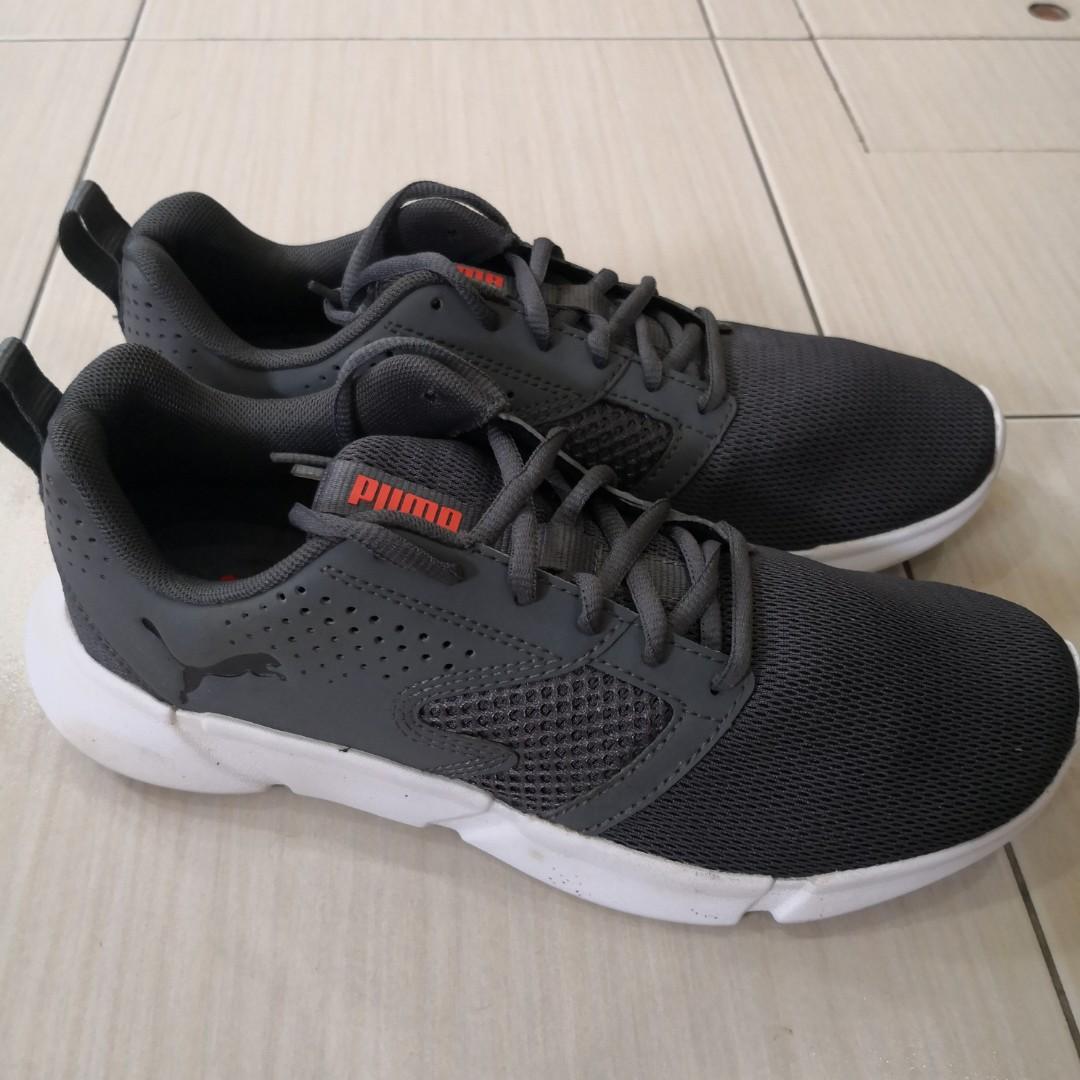 interflex modern sneakers