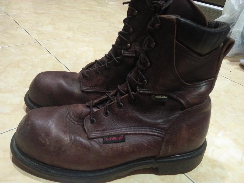Red sales wing 2413