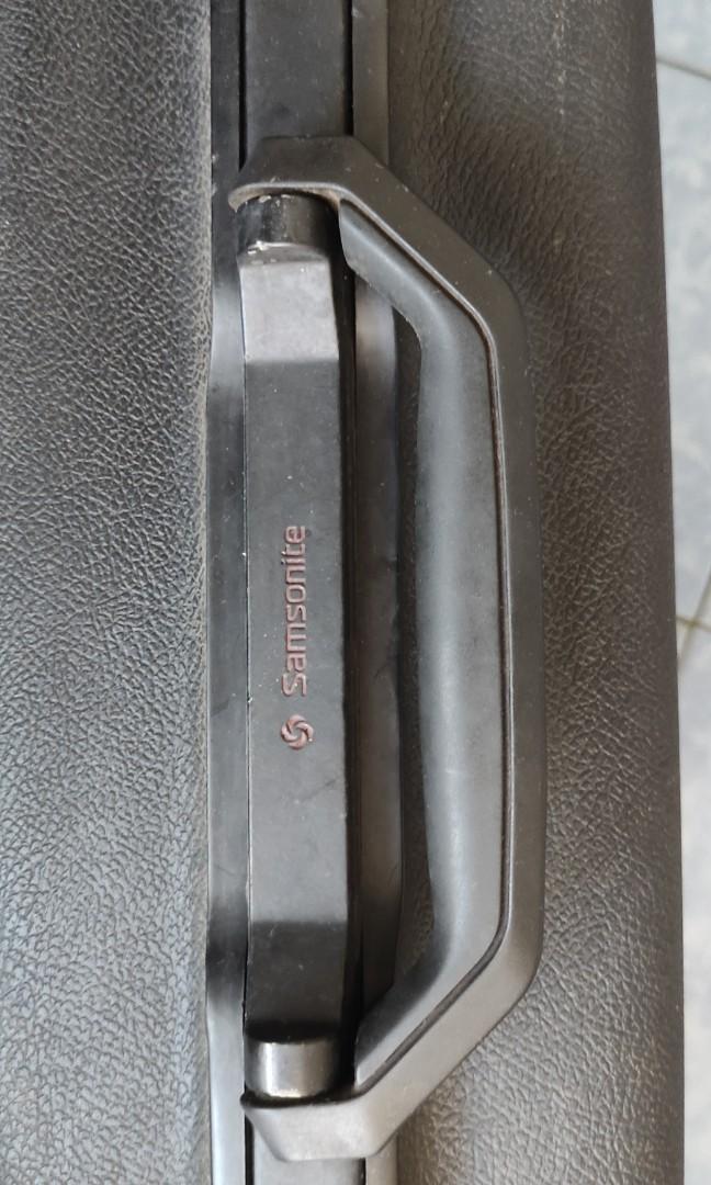 Samsonite Vintage Luggage Hard Suitcase (Category: Luggage) located in Quezon City. Submitted by jam1ekow (Listing ID 1156726941, Image 2). Description: dimension w 23" l 17" bottom 6" needs cleaning only no more keys.