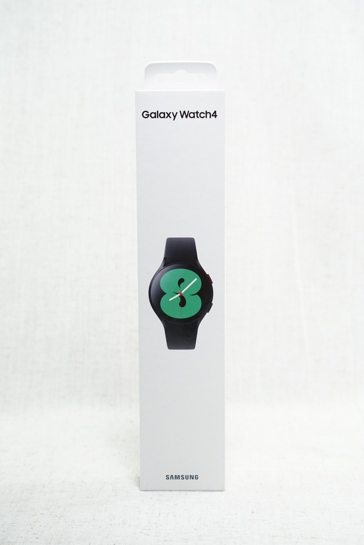 Samsung Galaxy Watch 4, 手機及配件, 智慧穿戴裝置及智慧手錶在旋轉拍賣