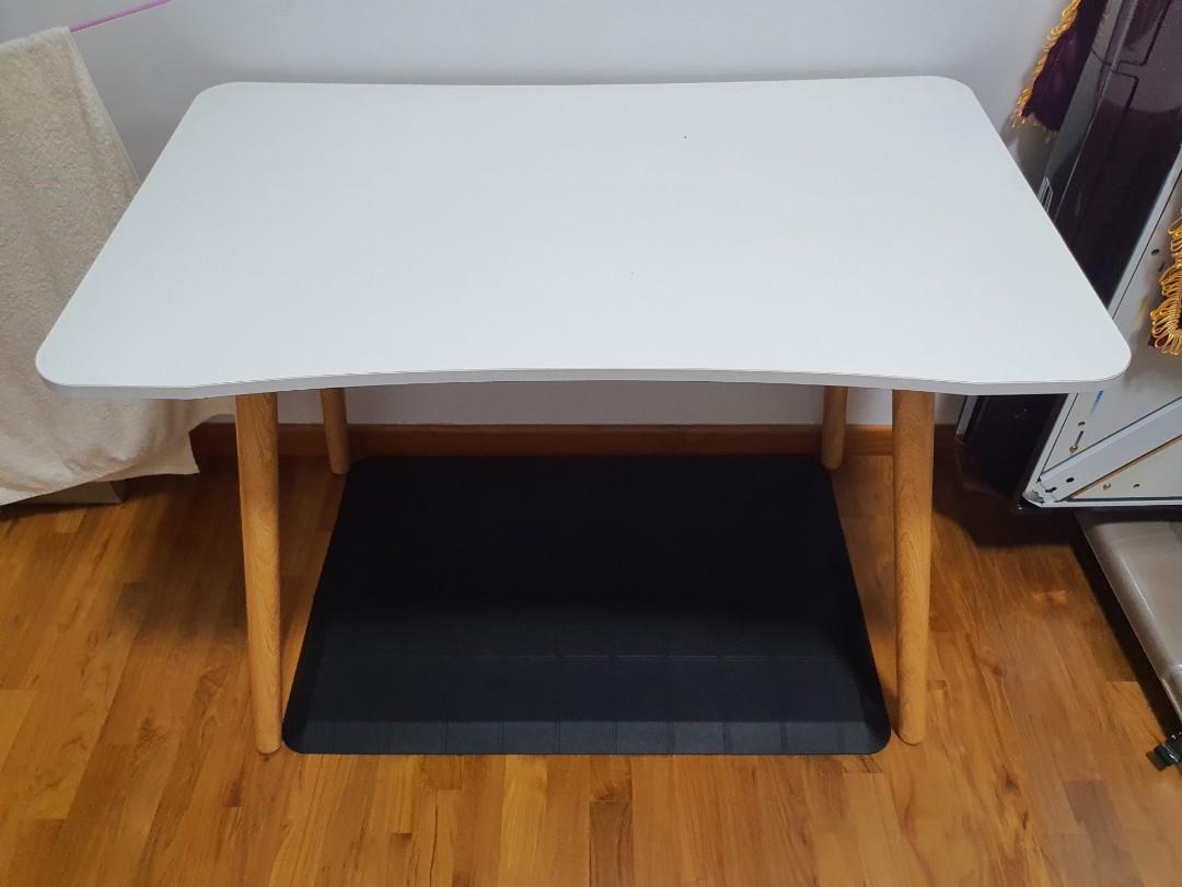 Study table (Category: Tables & Sets) located in Singapore. Submitted by rainypanda (Listing ID 1156776603, Image 1). Description: Very lightly used table, only used to place items on it. 100cm x 60cm x 70cm. Price negotiable, self pick up only. table is light and can be moved easily..