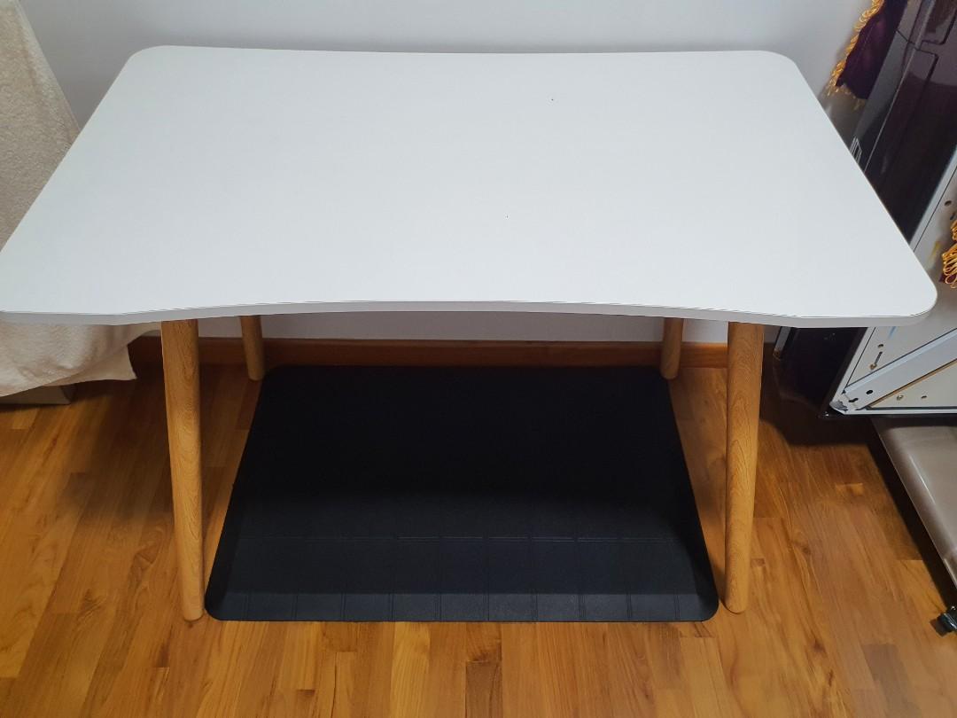 Study table (Category: Tables & Sets) located in Singapore. Submitted by rainypanda (Listing ID 1156776603, Image 2). Description: Very lightly used table, only used to place items on it. 100cm x 60cm x 70cm. Price negotiable, self pick up only. table is light and can be moved easily..
