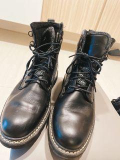 Yuan S 品味生活 Ray Kwok S 玩兒engineer Boots 真重工固特異工藝工程師靴 他的時尚 鞋子在旋轉拍賣 Yuan S 品味生活 Ray Kwok S 玩兒engineer Boots 真重工固特異工藝工程師靴 他的時尚 鞋子在旋轉拍賣