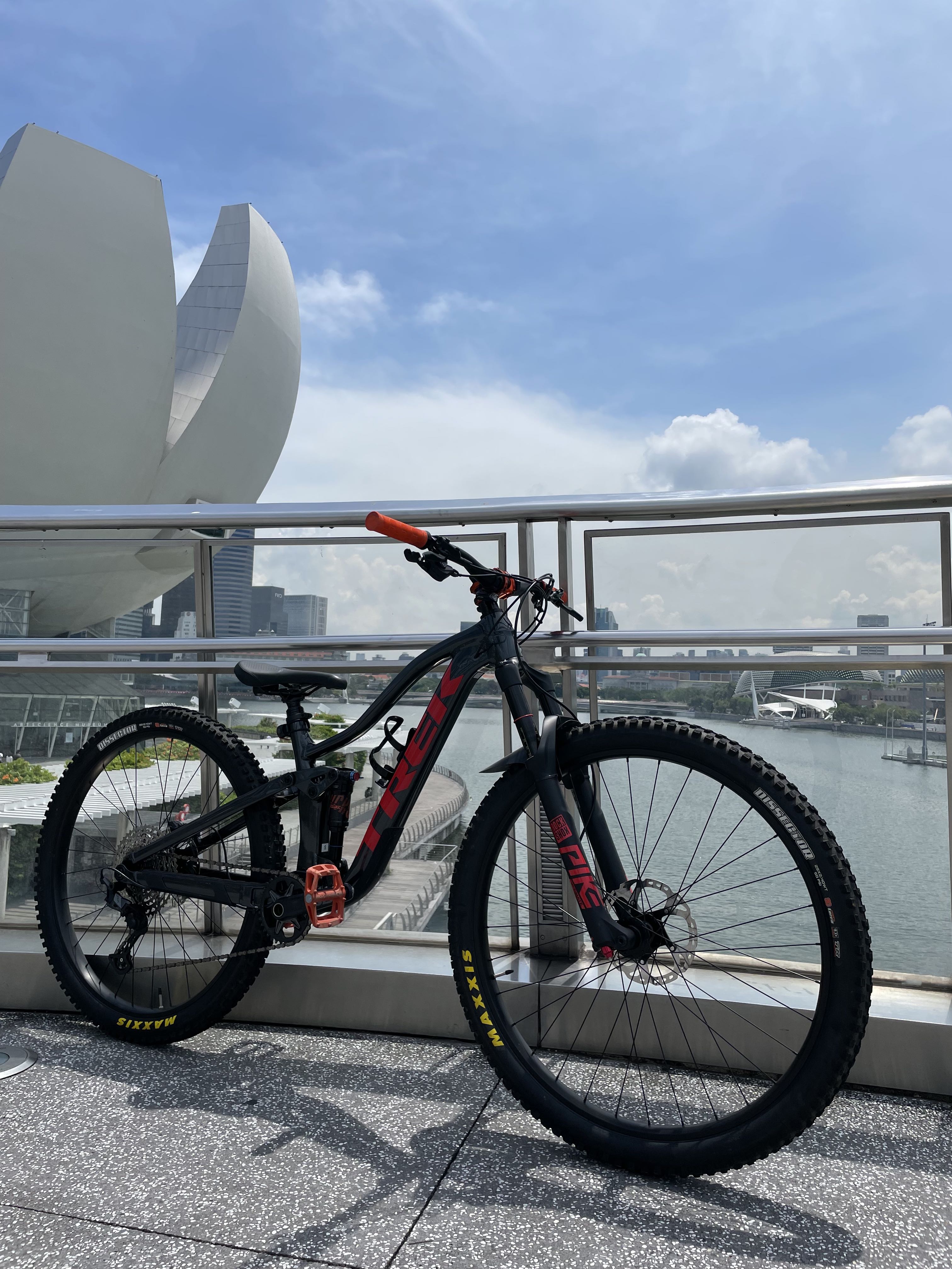 Trek top fuel 5 2022 small, Sports 