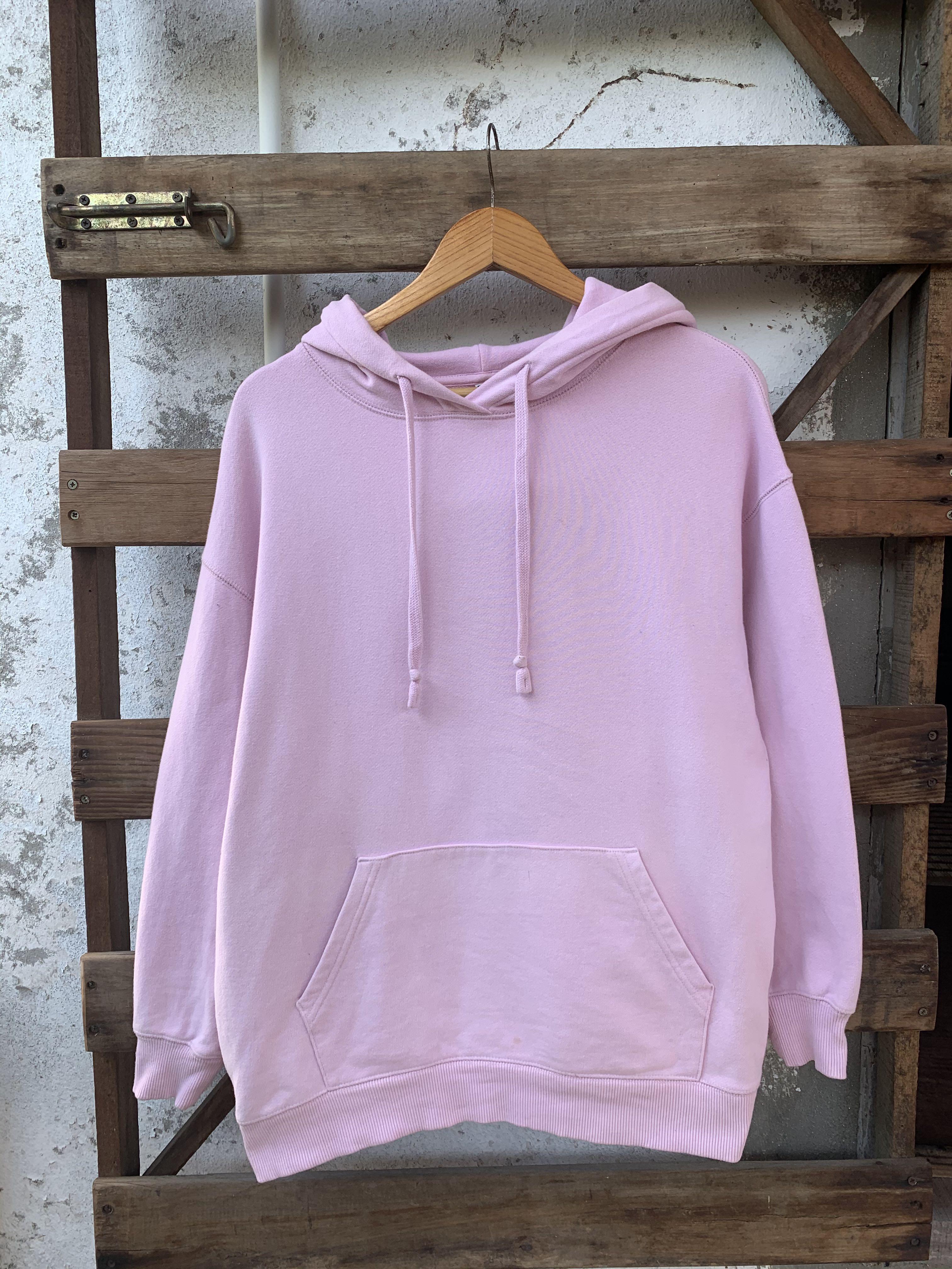 Uniqlo plain hoodie soft pink Men s Fashion Tops Sets Hoodies