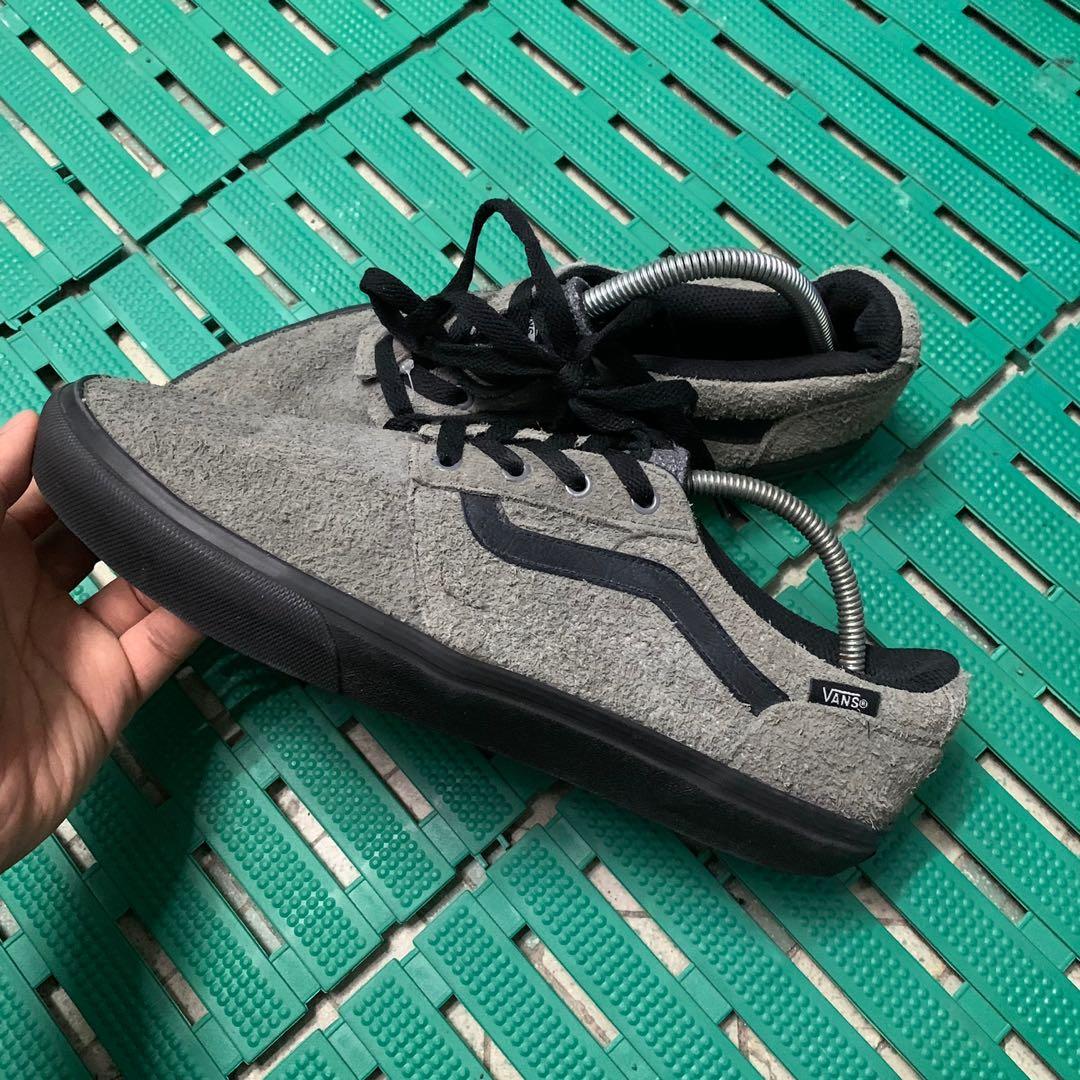 Vans Grey On Black Sole