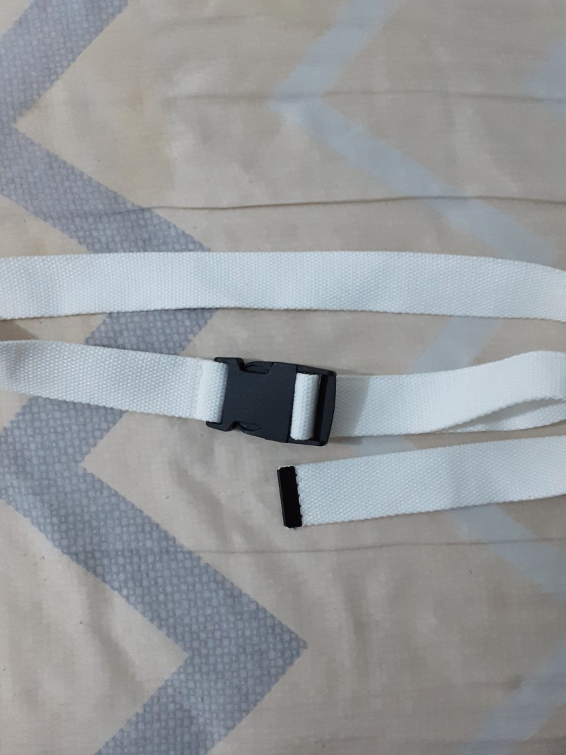 White Buckle Belt, Women's Fashion, Watches & Accessories, Belts on