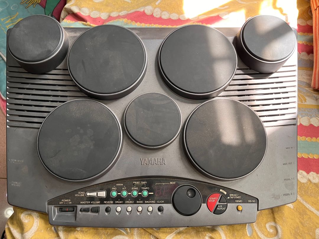 Yamaha electronic drum pad DD50 for repair, Audio, Portable Audio